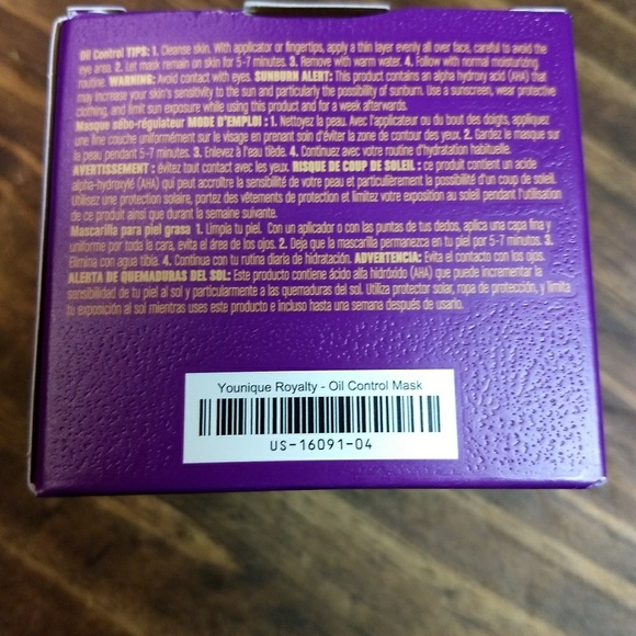 Younique Royalty Oil Control Mask - Picture 3 of 6